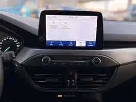 Ford Focus (2023) thumbnail 25