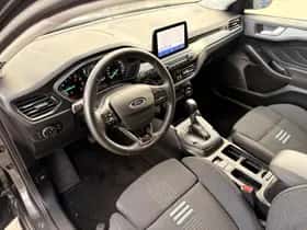 Ford Focus (2023) thumbnail 9