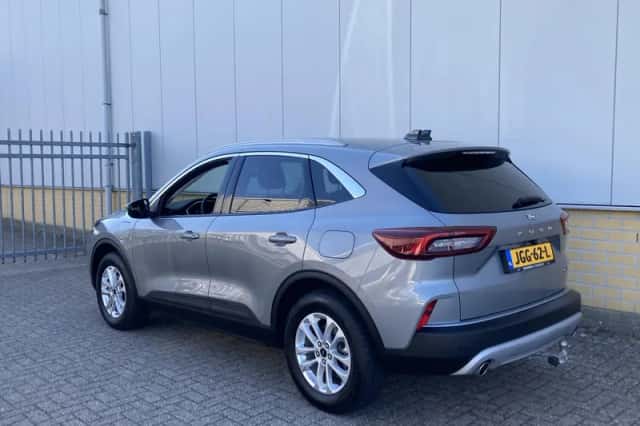 Ford Kuga (2025) thumbnail 6