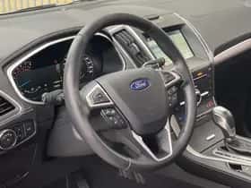Ford S-Max (2017) thumbnail 15