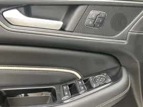 Ford S-Max (2017) thumbnail 19