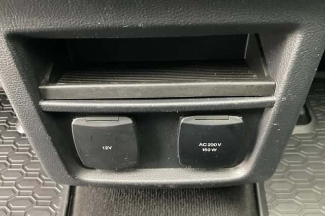 Ford S-Max (2017) thumbnail 22