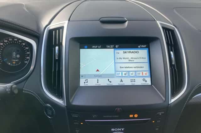 Ford S-Max (2017) thumbnail 29