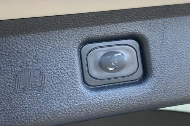 Ford S-Max (2017) thumbnail 36