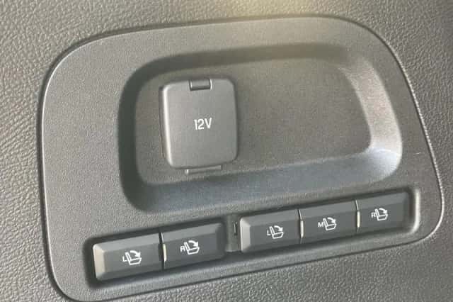 Ford S-Max (2017) thumbnail 37