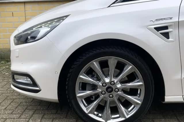 Ford S-Max (2017) thumbnail 6