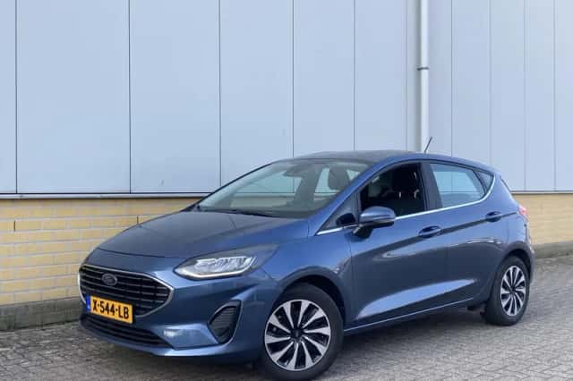 Ford Fiesta (2023) thumbnail 2