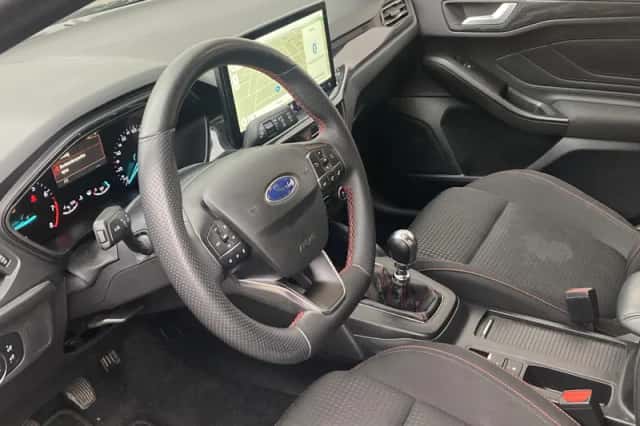 Ford Focus (2023) thumbnail 13