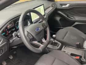 Ford Focus (2023) thumbnail 13