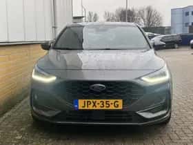 Ford Focus (2023) thumbnail 3