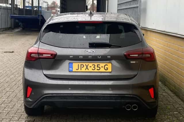 Ford Focus (2023) thumbnail 5