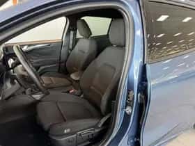 Ford Focus (2023) thumbnail 11