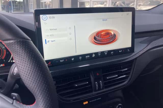 Ford Focus (2023) thumbnail 14
