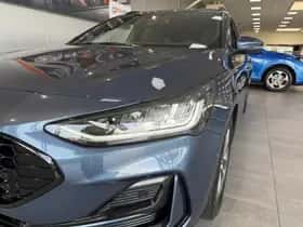 Ford Focus (2023) thumbnail 4