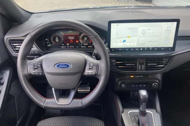 Ford Focus (2023) thumbnail 9