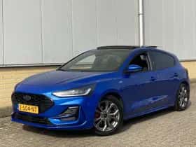 Ford Focus (2024) thumbnail 2