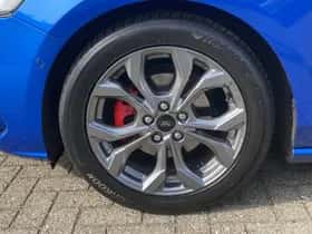 Ford Focus (2024) thumbnail 12