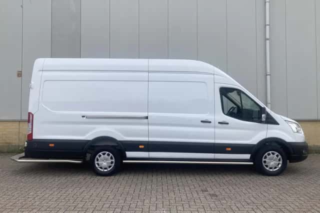 Ford Transit (2019) thumbnail 5