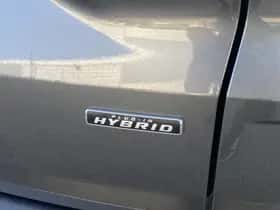 Ford Kuga (2023) thumbnail 29