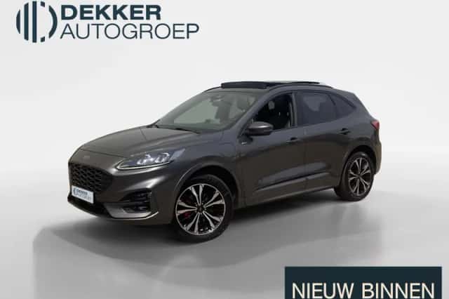 Ford Kuga (2023) thumbnail 1