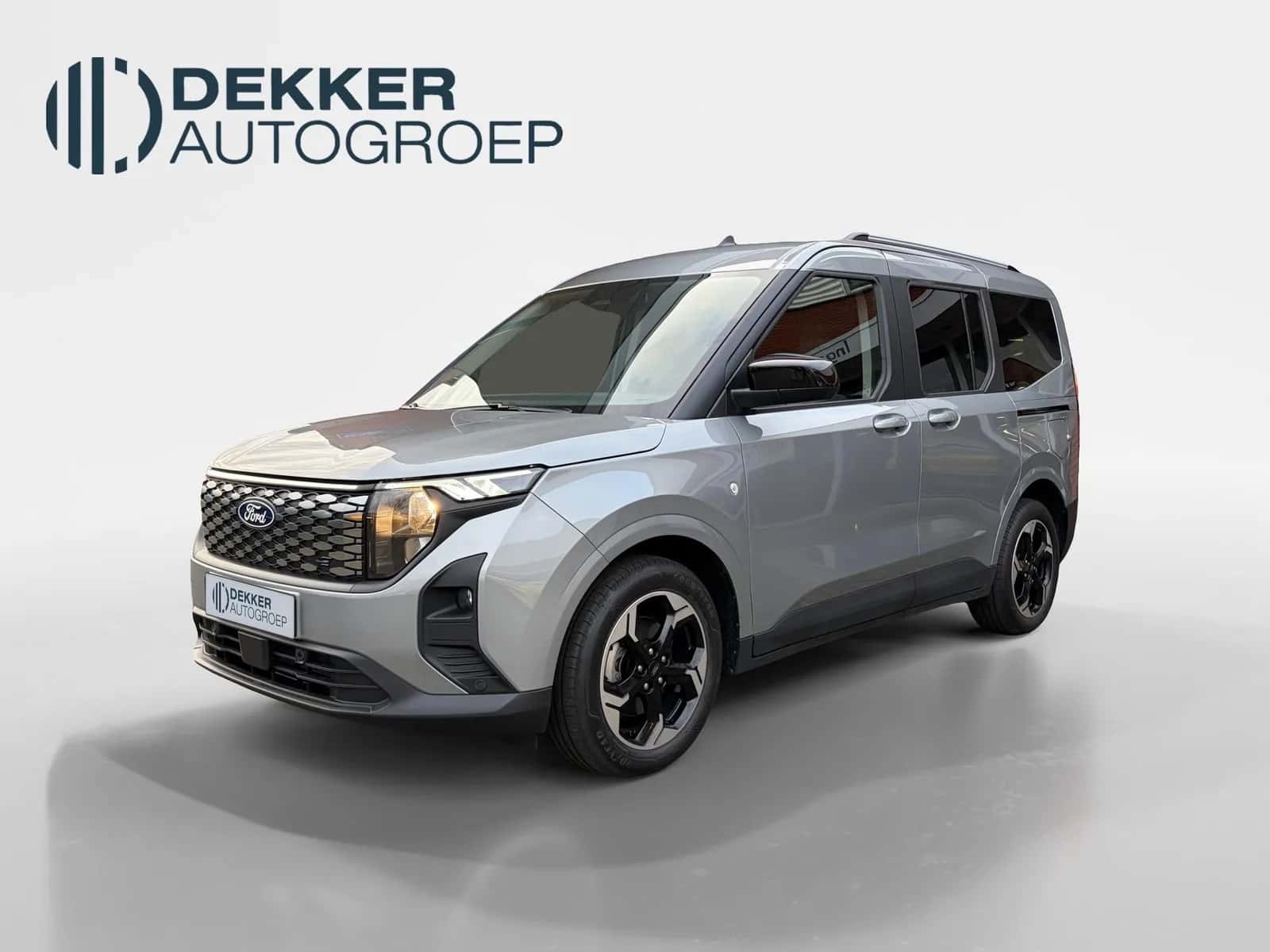 Ford Tourneo Courier (2025) — foto 1