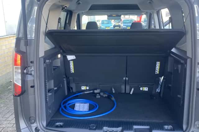 Ford Tourneo Courier (2025) thumbnail 16