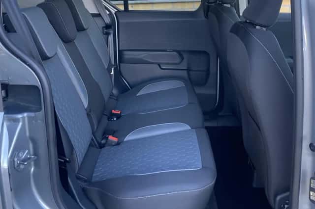 Ford Tourneo Courier (2025) thumbnail 19