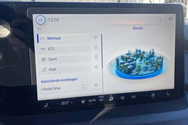 Ford Tourneo Courier (2025) thumbnail 33