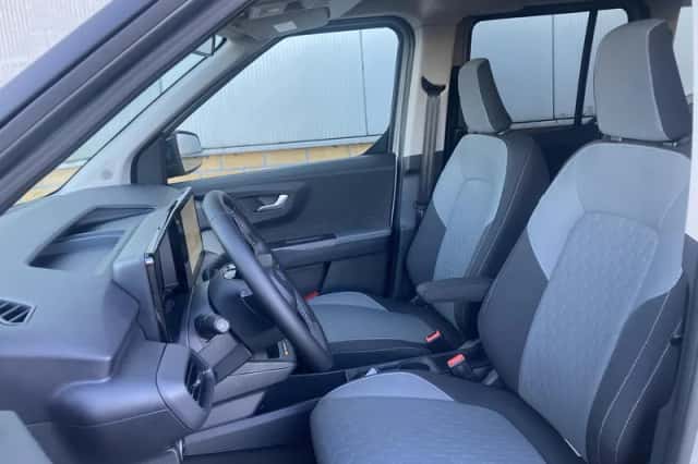 Ford Tourneo Courier (2025) thumbnail 7