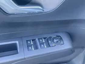 Ford Tourneo Courier (2025) thumbnail 8