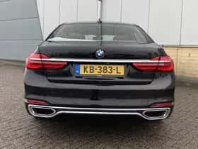 BMW 7-Serie (2015) thumbnail 11