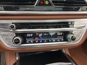 BMW 7-Serie (2015) thumbnail 28