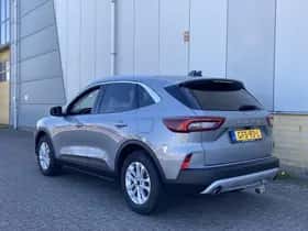 Ford Kuga (2024) thumbnail 2