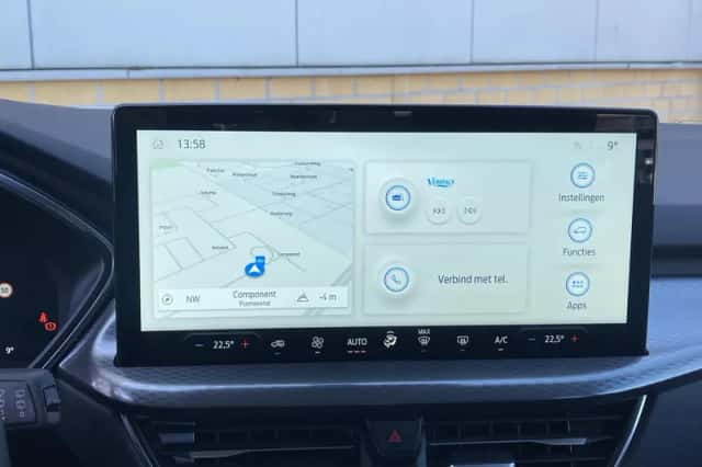 Ford Kuga (2024) thumbnail 14