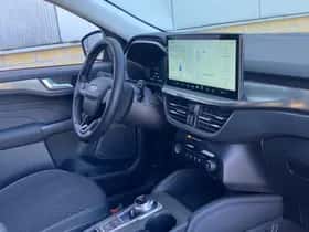 Ford Kuga (2024) thumbnail 24