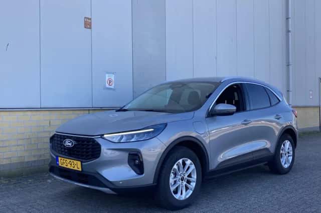 Ford Kuga (2024) thumbnail 31