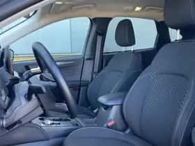 Ford Kuga (2024) thumbnail 8
