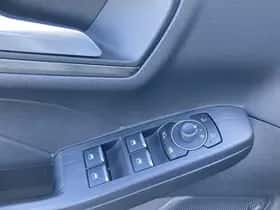 Ford Kuga (2024) thumbnail 10