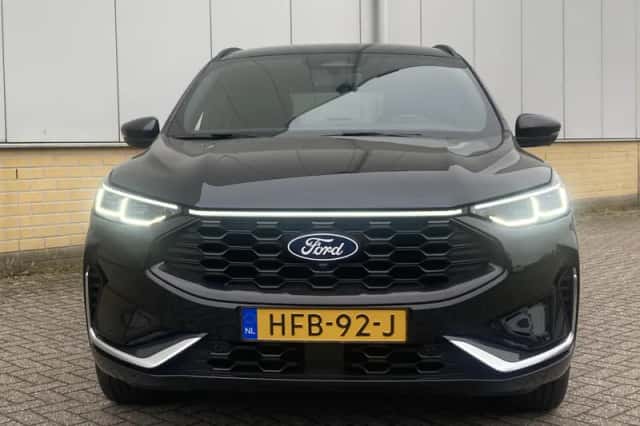 Ford Kuga (2025) thumbnail 2