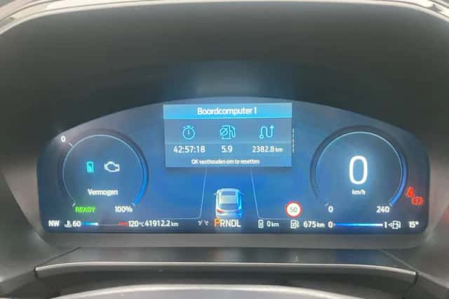 Ford Kuga (2025) thumbnail 18