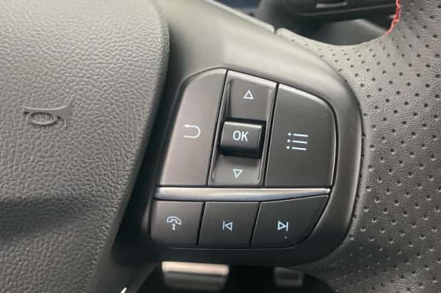 Ford Kuga (2025) thumbnail 19