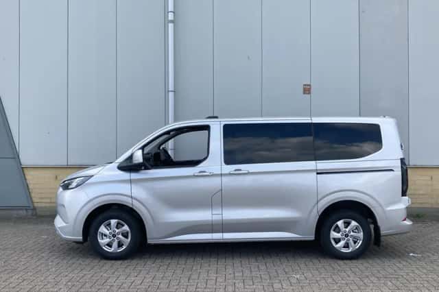 Ford Transit Custom (2026) thumbnail 2