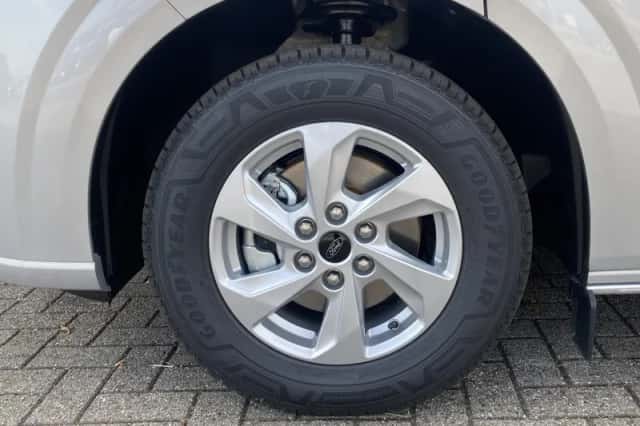 Ford Transit Custom (2026) thumbnail 4