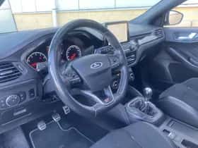 Ford Focus (2020) thumbnail 11