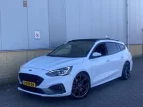 Ford Focus (2020) thumbnail 32