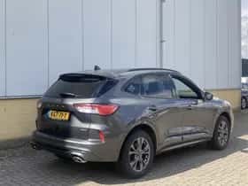 Ford Kuga (2023) thumbnail 6