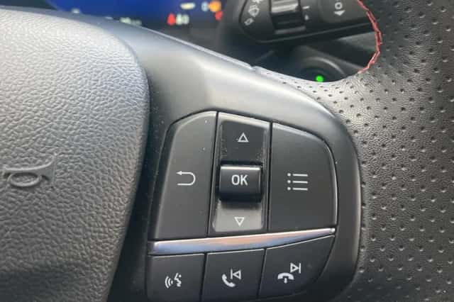 Ford Kuga (2023) thumbnail 20