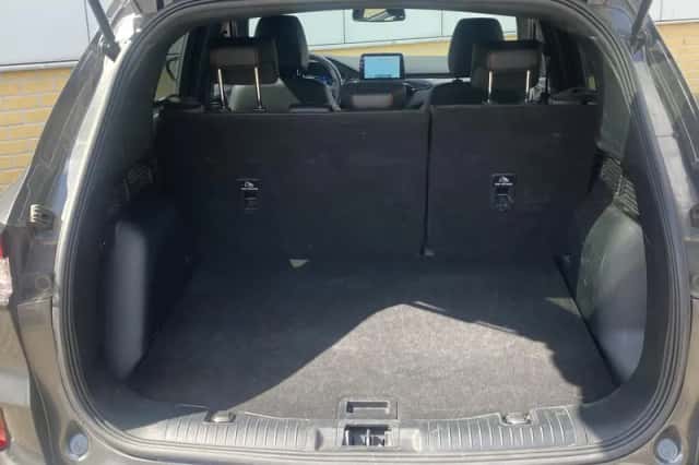 Ford Kuga (2023) thumbnail 22