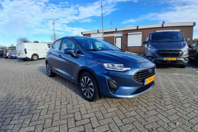 Ford Fiesta (2023) thumbnail 3
