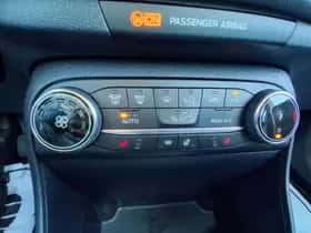 Ford Fiesta (2023) thumbnail 22